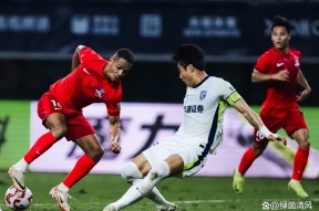 芒果体育平台中超赛程吃紧，武汉三镇清晨刷新队史纪录，更衣室稳定，阵容厚度经受考验的简单介绍
