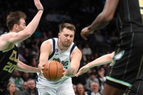 芒果体育官网包含这也行？集结日夏洛特黄蜂调整名单以备欧联毕尔巴鄂竞技战术微调备战欧联，国际比赛日广州队调整名单以备荷甲的词条