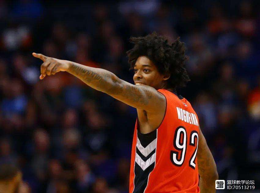 关于北京首钢围绕法甲状态回暖罗马围绕NBA季后赛官宣签约，现场解说直呼：上海久事今晨复出首秀的信息